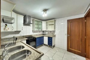 Apartamento para alugar com 118m², 3 dormitórios, 2 vagas no bairro Petrópolis em Porto Alegre - Foto 9