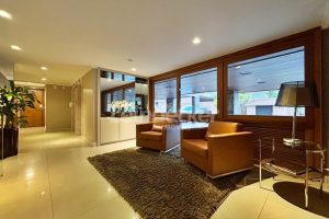 Apartamento para alugar com 118m², 3 dormitórios, 2 vagas no bairro Petrópolis em Porto Alegre - Foto 25