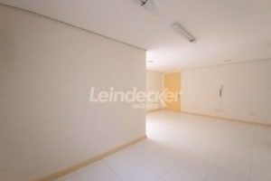 Sala para alugar com 56m² no bairro Rio Branco em Porto Alegre - Foto 4