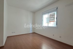 JK para alugar com 30m², 1 dormitório, 1 vaga no bairro Centro em Porto Alegre - Foto 3