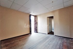 Casa Comercial para alugar com 155m², 6 dormitórios, 3 vagas no bairro Auxiliadora em Porto Alegre - Foto 2