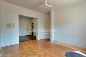 Casa Comercial para alugar com 350m², 4 dormitórios, 4 vagas no bairro Auxiliadora em Porto Alegre - Foto 18