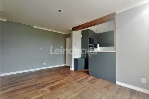 Apartamento para alugar com 63m², 2 dormitórios, 1 vaga no bairro Partenon em Porto Alegre - Foto 4