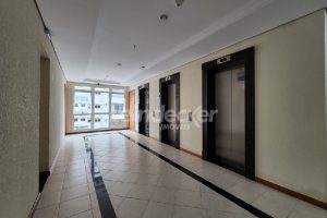 Sala para alugar com 81m², 2 vagas no bairro Menino Deus em Porto Alegre - Foto 13
