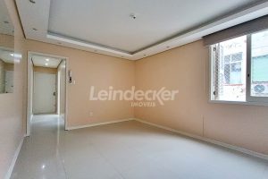 Apartamento para alugar com 65m², 2 dormitórios, 2 vagas no bairro Partenon em Porto Alegre - Foto 3