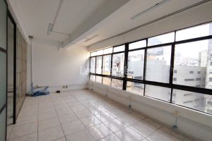 Sala para alugar com 170m² no bairro Centro em Porto Alegre - Foto 4