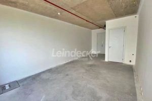 Sala para alugar com 32m² no bairro Cristal em Porto Alegre - Foto 4