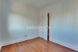 Apartamento para alugar com 71m², 2 dormitórios, 2 vagas no bairro Higienópolis em Porto Alegre - Foto 9