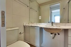 Apartamento para alugar com 71m², 2 dormitórios, 2 vagas no bairro Higienópolis em Porto Alegre - Foto 10