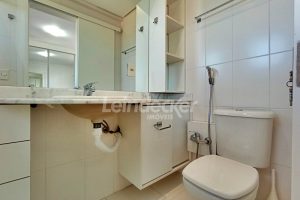Apartamento para alugar com 71m², 2 dormitórios, 2 vagas no bairro Higienópolis em Porto Alegre - Foto 17
