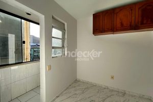 Apartamento para alugar com 128m², 3 dormitórios, 1 vaga no bairro Santa Cecilia em Porto Alegre - Foto 7