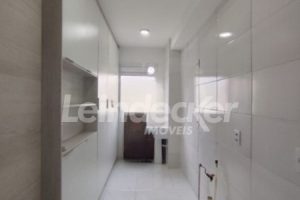 Apartamento para alugar com 70m², 3 dormitórios, 1 vaga no bairro Sarandi em Porto Alegre - Foto 5