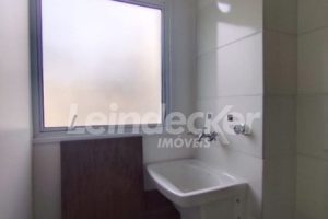 Apartamento para alugar com 70m², 3 dormitórios, 1 vaga no bairro Sarandi em Porto Alegre - Foto 8