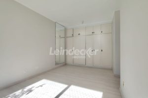 Apartamento para alugar com 89m², 2 dormitórios, 1 vaga no bairro Petrópolis em Porto Alegre - Foto 15