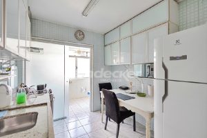 Apartamento para alugar com 104m², 3 dormitórios, 2 vagas no bairro Petrópolis em Porto Alegre - Foto 11