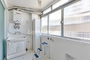 Apartamento para alugar com 104m², 3 dormitórios, 2 vagas no bairro Petrópolis em Porto Alegre - Foto 14
