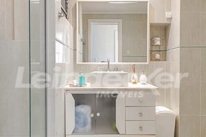 Apartamento para alugar com 104m², 3 dormitórios, 2 vagas no bairro Petrópolis em Porto Alegre - Foto 20