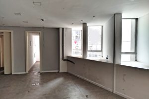 Sala para alugar com 122m², 1 vaga no bairro Centro em Porto Alegre - Foto 13