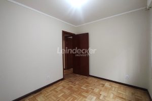 Apartamento para alugar com 94m², 3 dormitórios, 1 vaga no bairro Petrópolis em Porto Alegre - Foto 9