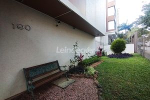 Apartamento para alugar com 94m², 3 dormitórios, 1 vaga no bairro Petrópolis em Porto Alegre - Foto 22