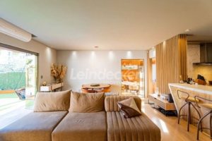 Casa para alugar com 96m², 3 dormitórios, 2 vagas no bairro Jardim Itu Sabará em Porto Alegre - Foto 3
