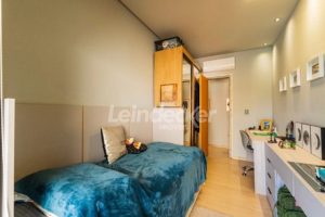 Casa para alugar com 96m², 3 dormitórios, 2 vagas no bairro Jardim Itu Sabará em Porto Alegre - Foto 16