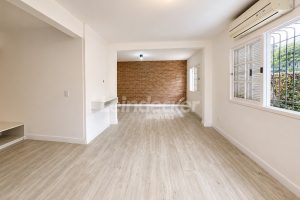 Casa para alugar com 170m², 3 dormitórios, 4 vagas no bairro Nonoai em Porto Alegre - Foto 3