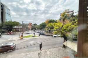 Apartamento para alugar com 76m², 2 dormitórios no bairro Rio Branco em Porto Alegre - Foto 21
