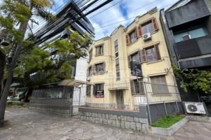 Apartamento para alugar com 76m², 2 dormitórios no bairro Rio Branco em Porto Alegre - Foto 29
