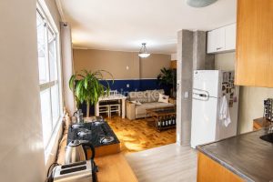 Apartamento à venda com 60m², 2 dormitórios, 1 vaga no bairro Petrópolis em Porto Alegre - Foto 4
