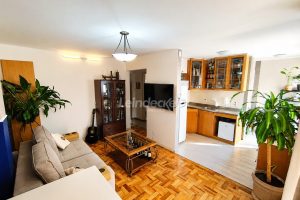 Apartamento à venda com 60m², 2 dormitórios, 1 vaga no bairro Petrópolis em Porto Alegre - Foto 1