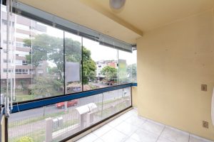 Apartamento à venda com 102m², 3 dormitórios, 1 suíte, 1 vaga no bairro Chácara das Pedras em Porto Alegre - Foto 1