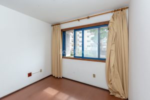 Apartamento à venda com 102m², 3 dormitórios, 1 suíte, 1 vaga no bairro Chácara das Pedras em Porto Alegre - Foto 27
