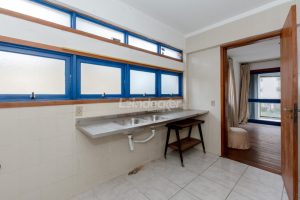 Apartamento à venda com 102m², 3 dormitórios, 1 suíte, 1 vaga no bairro Chácara das Pedras em Porto Alegre - Foto 38