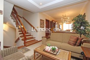 Casa em Condomínio à venda com 252m², 3 dormitórios, 1 suíte, 3 vagas no bairro Tristeza em Porto Alegre - Foto 1