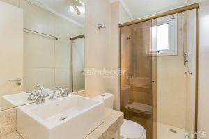 Apartamento à venda com 84m², 3 dormitórios, 1 suíte, 1 vaga no bairro Higienópolis em Porto Alegre - Foto 16