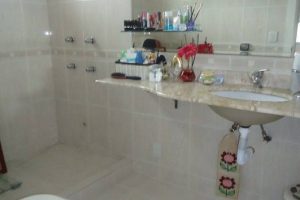 Apartamento à venda com 170m², 3 dormitórios, 1 suíte, 2 vagas no bairro Jardim Planalto em Porto Alegre - Foto 15