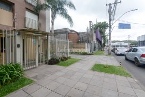Apartamento à venda com 56m², 2 dormitórios, 1 suíte, 1 vaga no bairro Partenon em Porto Alegre - Foto 41