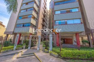 Cobertura à venda com 302m², 4 dormitórios, 1 suíte, 3 vagas no bairro Menino Deus em Porto Alegre - Foto 27