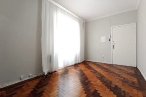 Apartamento à venda com 46m², 2 dormitórios no bairro Menino Deus em Porto Alegre - Foto 1