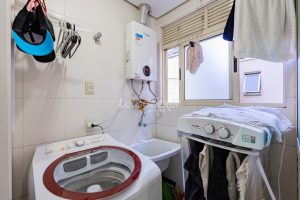 Apartamento à venda com 74m², 2 dormitórios, 1 suíte, 1 vaga no bairro Menino Deus em Porto Alegre - Foto 7
