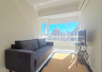 Apartamento para alugar com 77m², 1 dormitório, 1 vaga no bairro Bom Fim em Porto Alegre