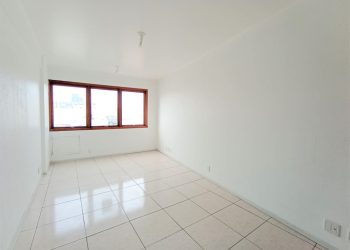 Sala para alugar com 30m² no bairro Santo Antônio em Porto Alegre