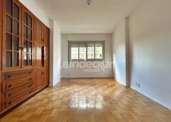 Apartamento para alugar com 105m², 3 dormitórios no bairro Centro em Porto Alegre