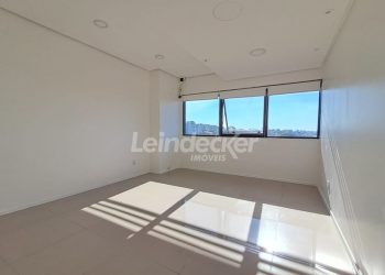 Sala para alugar com 30m² no bairro Teresópolis em Porto Alegre