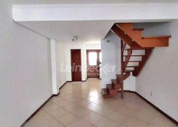 Casa em Condomínio para alugar com 110m², 3 dormitórios, 2 vagas no bairro Ipanema em Porto Alegre