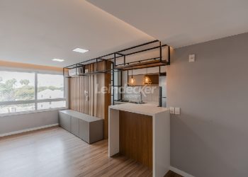 Apartamento para alugar com 62m², 1 dormitório, 2 vagas no bairro Cidade Baixa em Porto Alegre