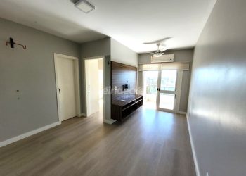 Apartamento à venda com 47m², 1 dormitório, 1 vaga no bairro Tristeza em Porto Alegre