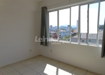 JK à venda com 30m², 1 dormitório no bairro Partenon em Porto Alegre