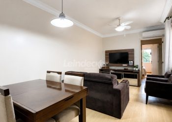 Apartamento à venda com 61m², 2 dormitórios, 1 vaga no bairro Jardim Botânico em Porto Alegre